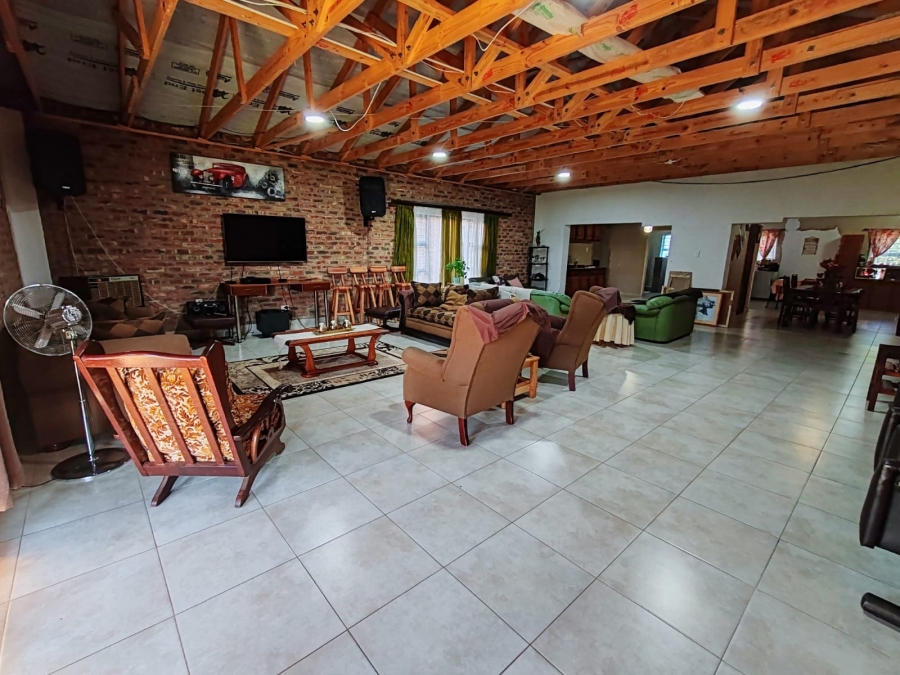 3 Bedroom Property for Sale in Wilgeboom A H North West